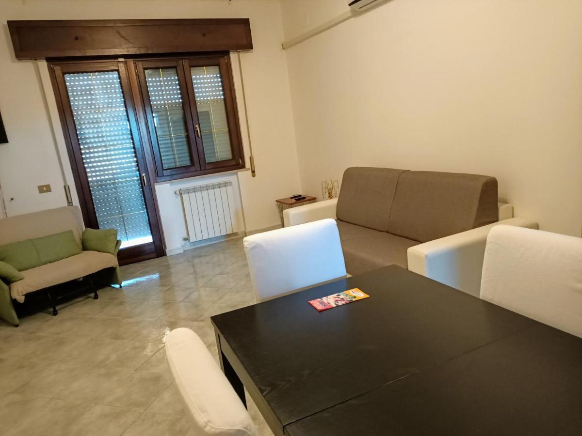 Modular King Suite - Intera Suite Vicino Aeroporto E Fiera Di Roma Fiumicino Ngoại thất bức ảnh