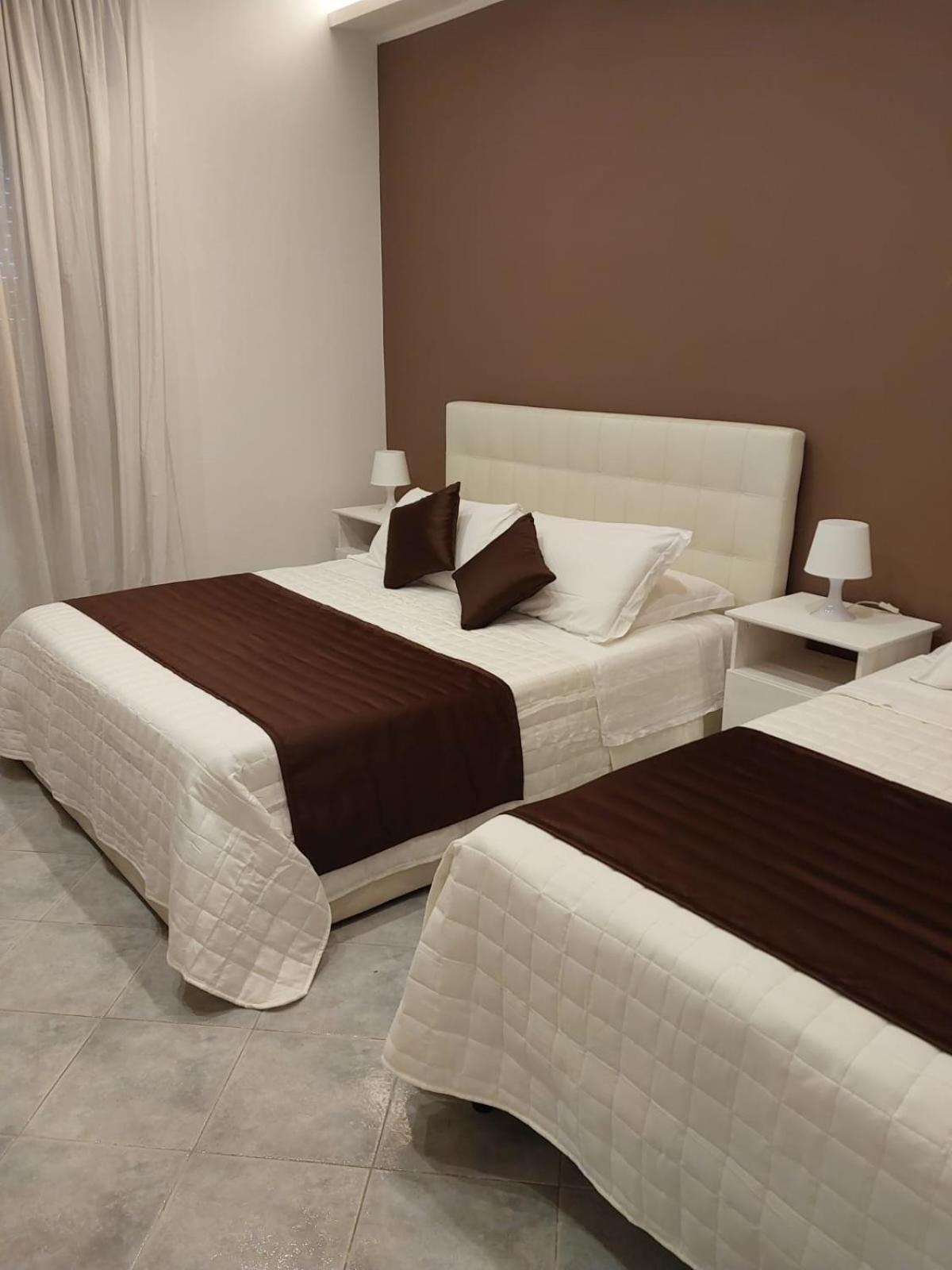 Modular King Suite - Intera Suite Vicino Aeroporto E Fiera Di Roma Fiumicino Ngoại thất bức ảnh