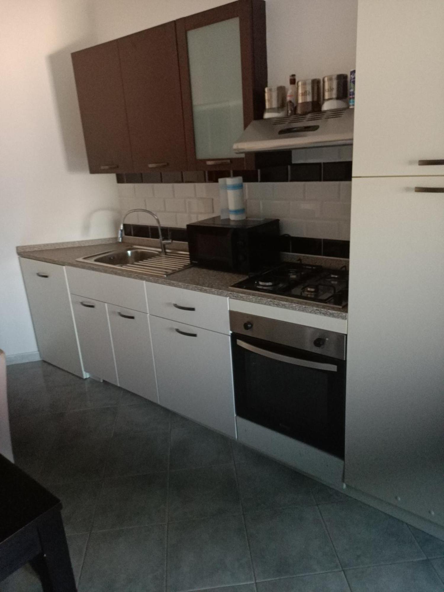 Modular King Suite - Intera Suite Vicino Aeroporto E Fiera Di Roma Fiumicino Ngoại thất bức ảnh