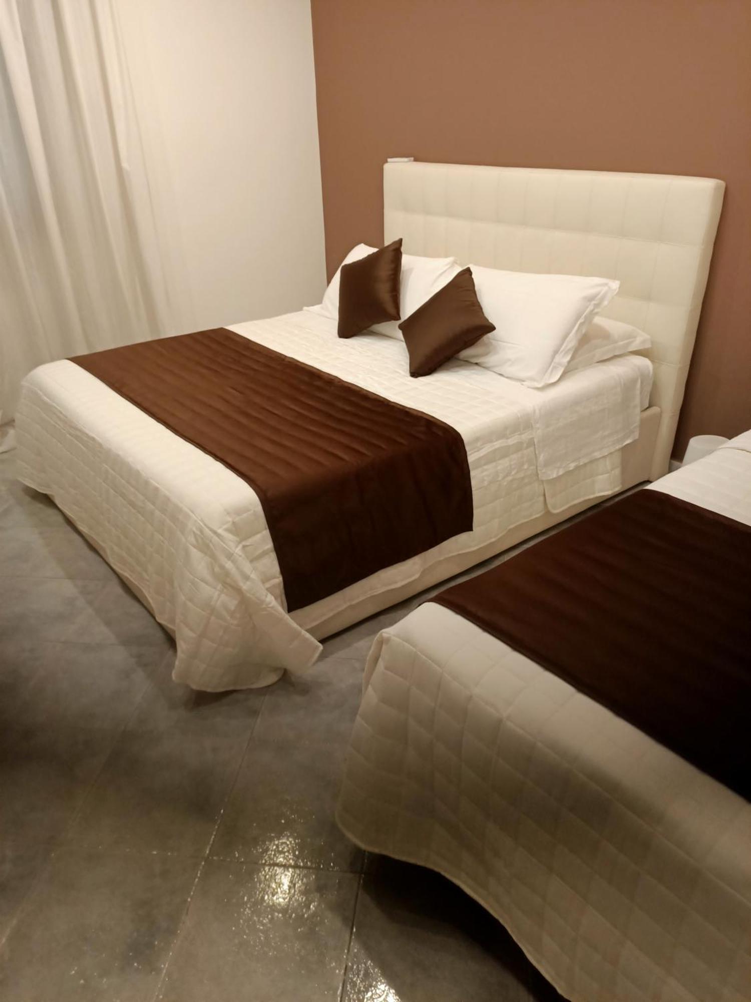 Modular King Suite - Intera Suite Vicino Aeroporto E Fiera Di Roma Fiumicino Ngoại thất bức ảnh