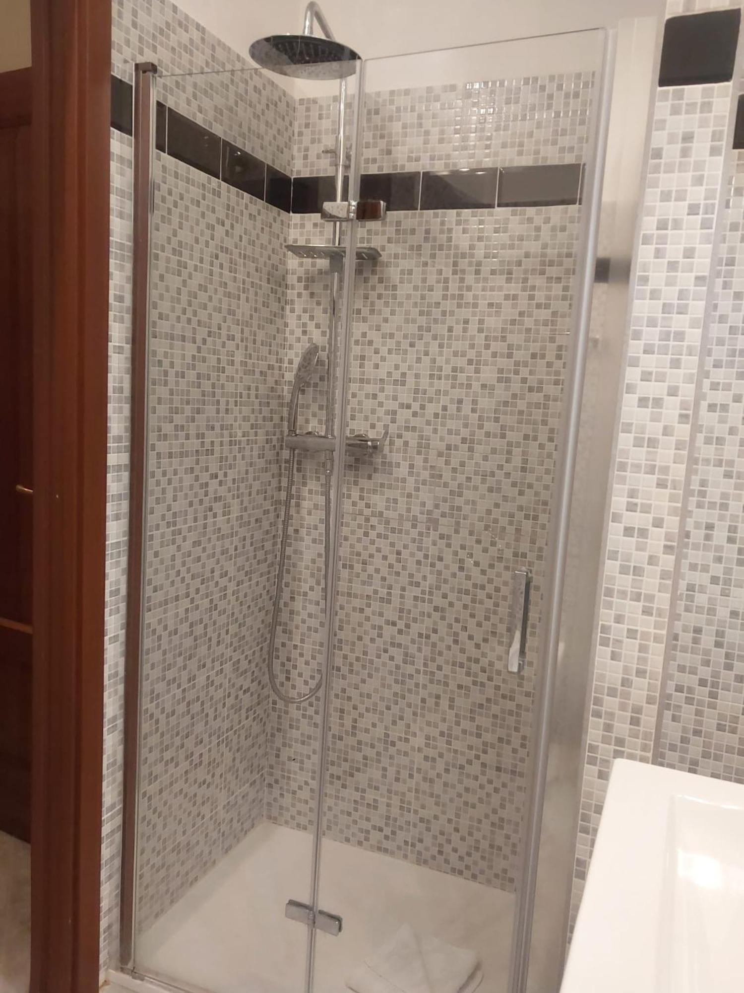 Modular King Suite - Intera Suite Vicino Aeroporto E Fiera Di Roma Fiumicino Ngoại thất bức ảnh